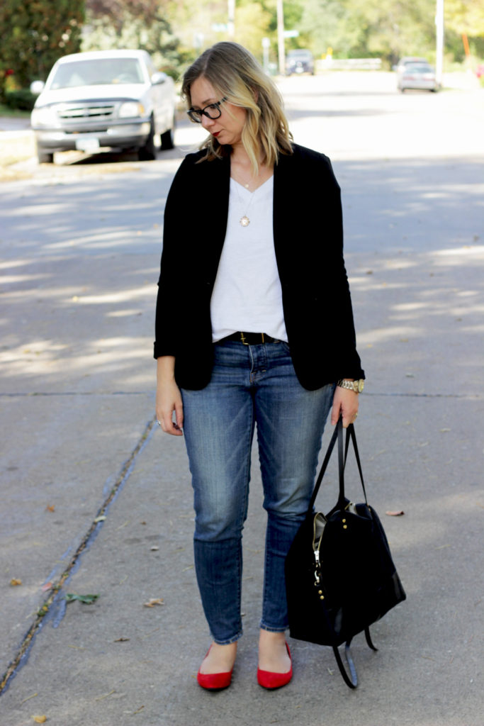 How to Decorate your Closet: Why it Isn't a Waste of Time How to Decorate your Closet: Why it Isn't a Waste of Time