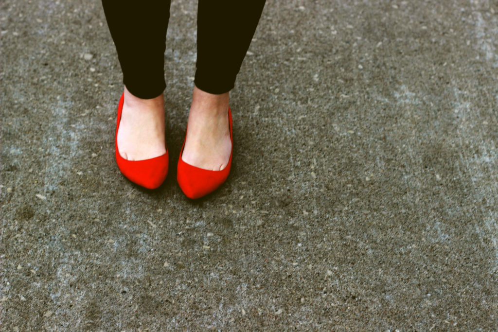 My Surprising Decision to Embrace Risks and Why it Happened. Why a balance of risky and safety are important in a #capsulewardrobe Learn more at www.truncationblog.com