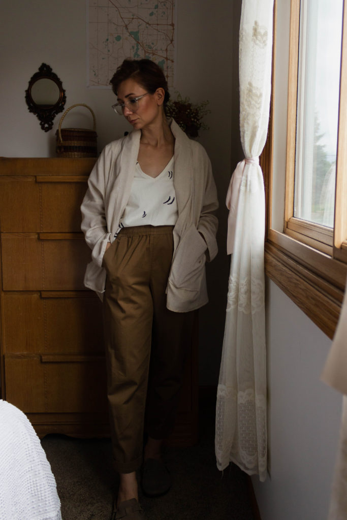 A Week of Real Outfits: Featuring the Linen Button Down