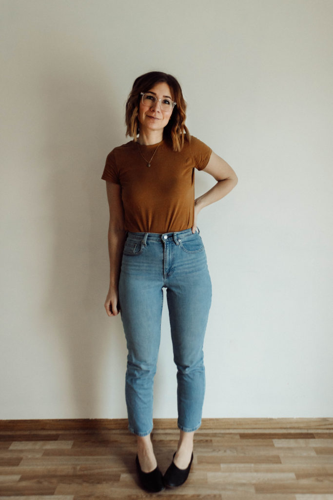 Everlane Denim Guide, Everlane Denim Review, Light Wash Jeans, Cheeky Jeans, Straight Leg Jeans, High Waisted Jeans