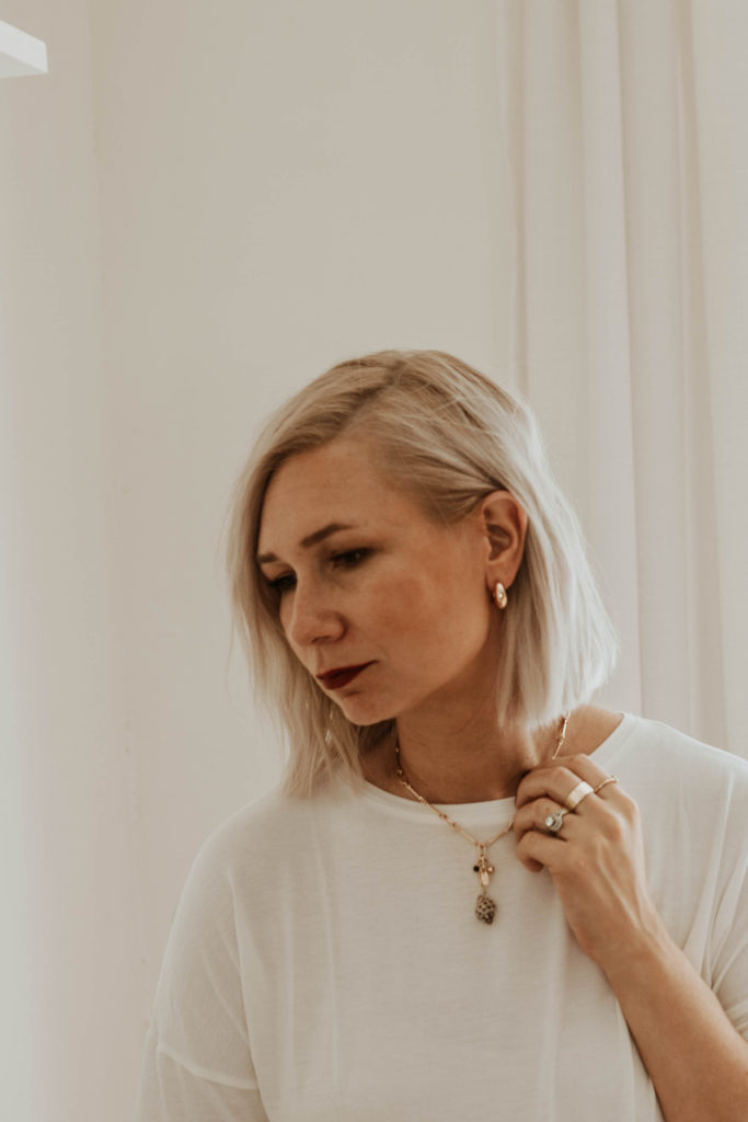 30 Days of Summer Style: Pretty Gold Accessories