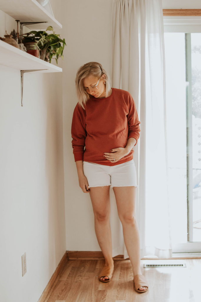 30 Days of Summer Style Day 2: Rust Sweatshirt