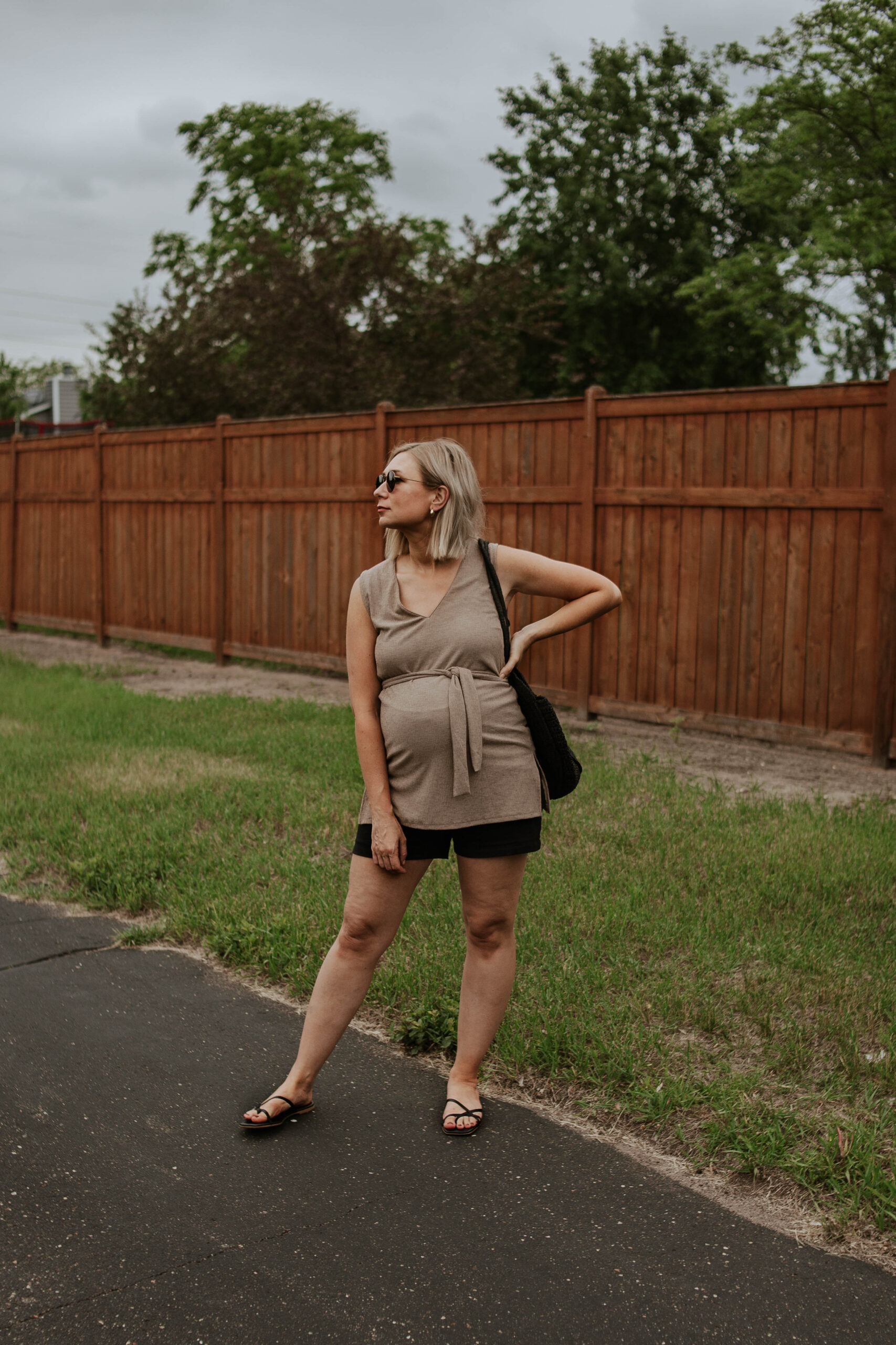 30 Days of Summer Style Day 17: Black Linen Shorts
