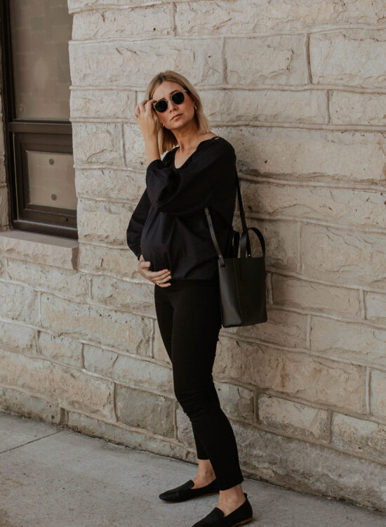 An all black outfit, outfits that transition to fall, maternity style, black loafers, everlane review, everlane day loafer, everlane day tote mini, everlane air ruched blouse, new in at everlane, all black summer outfit