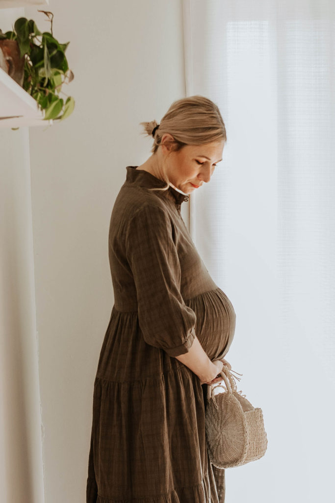 pregnancy style, brown dress, maxi dress
