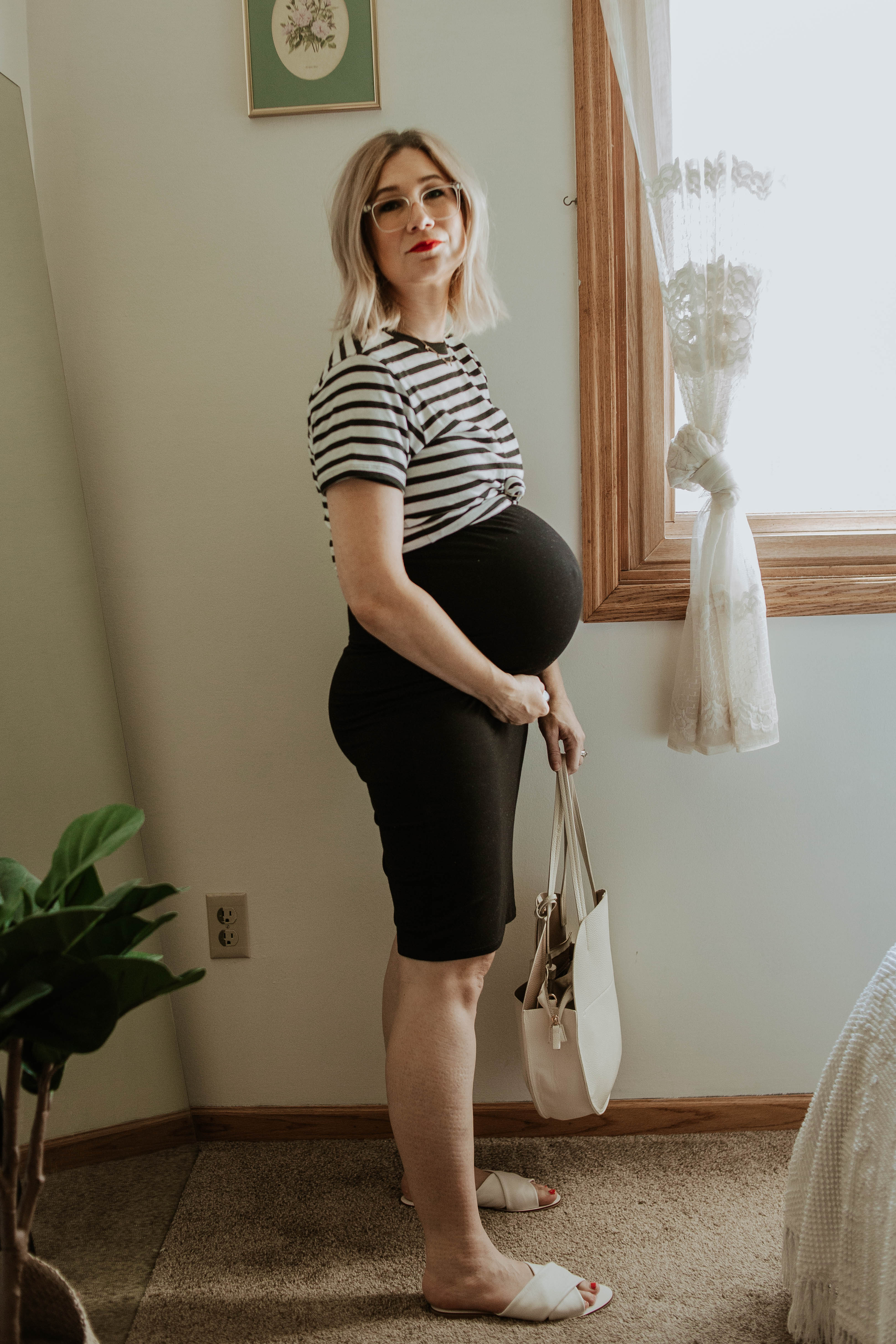 storq review, storq dress, black and white striped tee, mott and bow striped tee, everlane day sandal, white circle bag