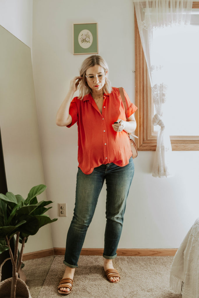 end of summer outfits, red everlane blouse, everlane japanese go weave blouse, maternity jeans, madewell brown sandals