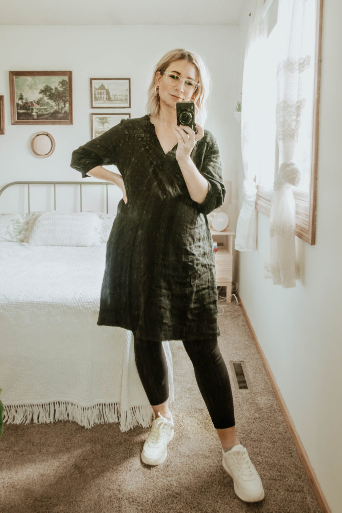 casual maternity outfits, black linen dress, sugar candy mountain dress, maternity leggings, storq leggings, everlane tread sneakers