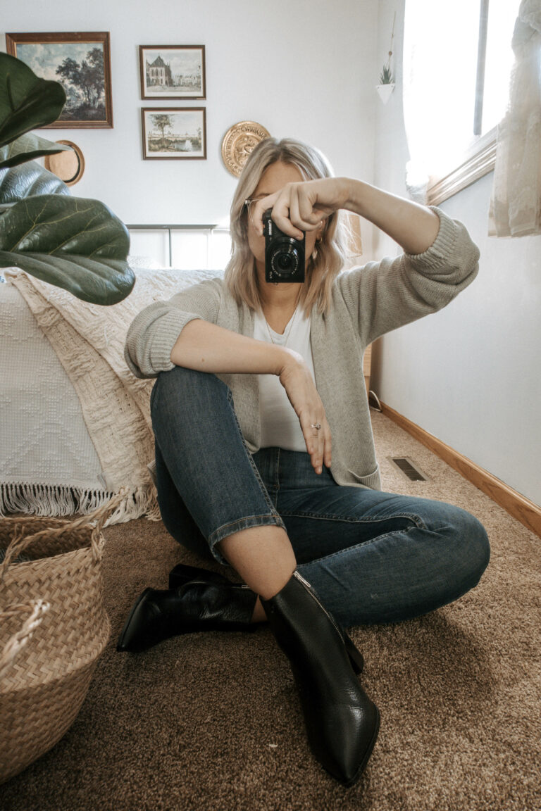What I Wore in a Week + How to Make Basics Interesting, everlane cardigan, organic cotton tee, everlane cheeky jeans, everlane boss boot