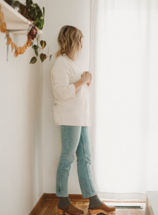 Real Winter Outfits Day 4: Changing things Up, Everlane Link Stitch Sweater, Vintage Denim, Old Navy Denim, Troentorp Clogs