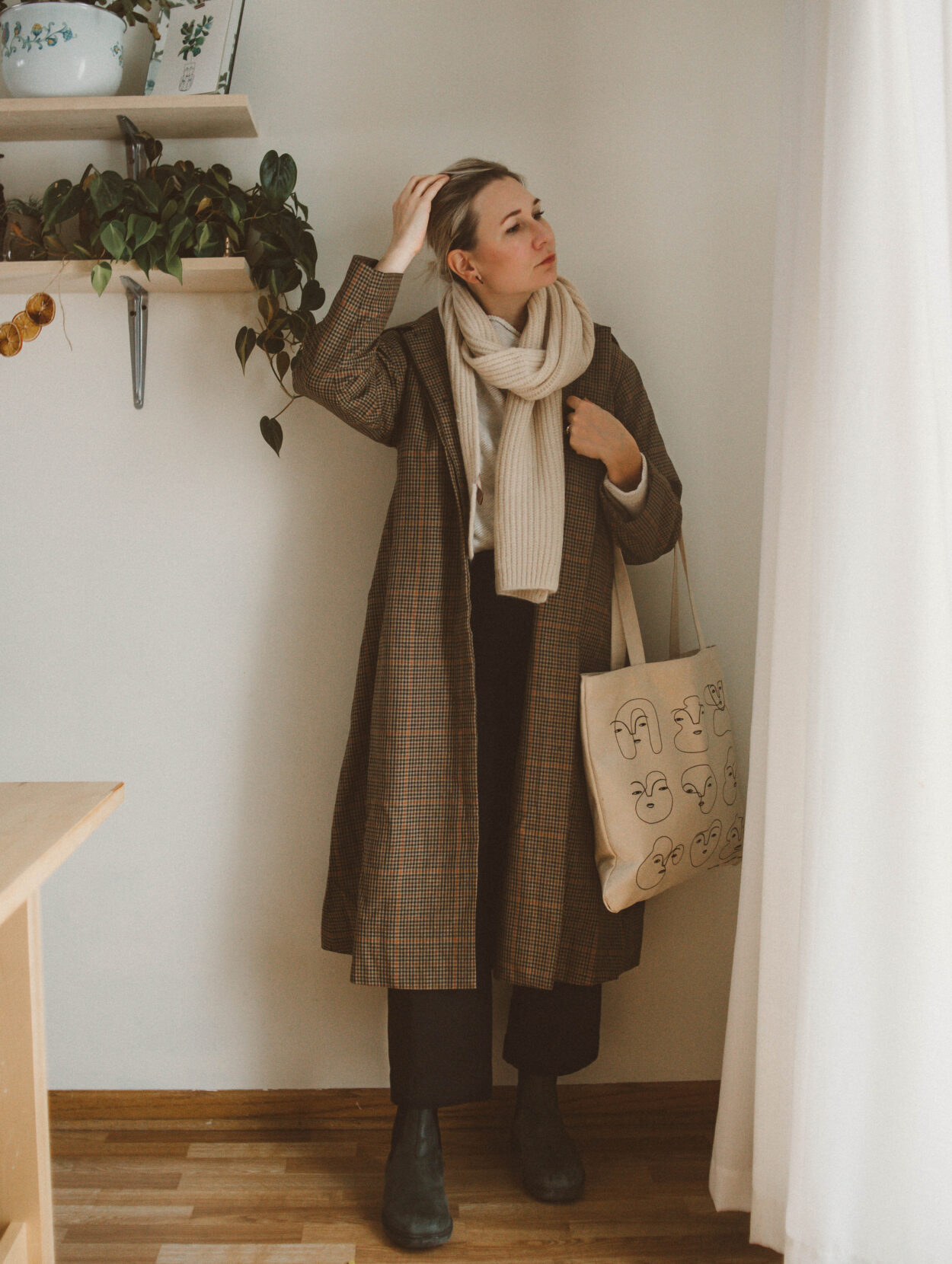 Blundstone Boot Review + A Week of Styling Ideas