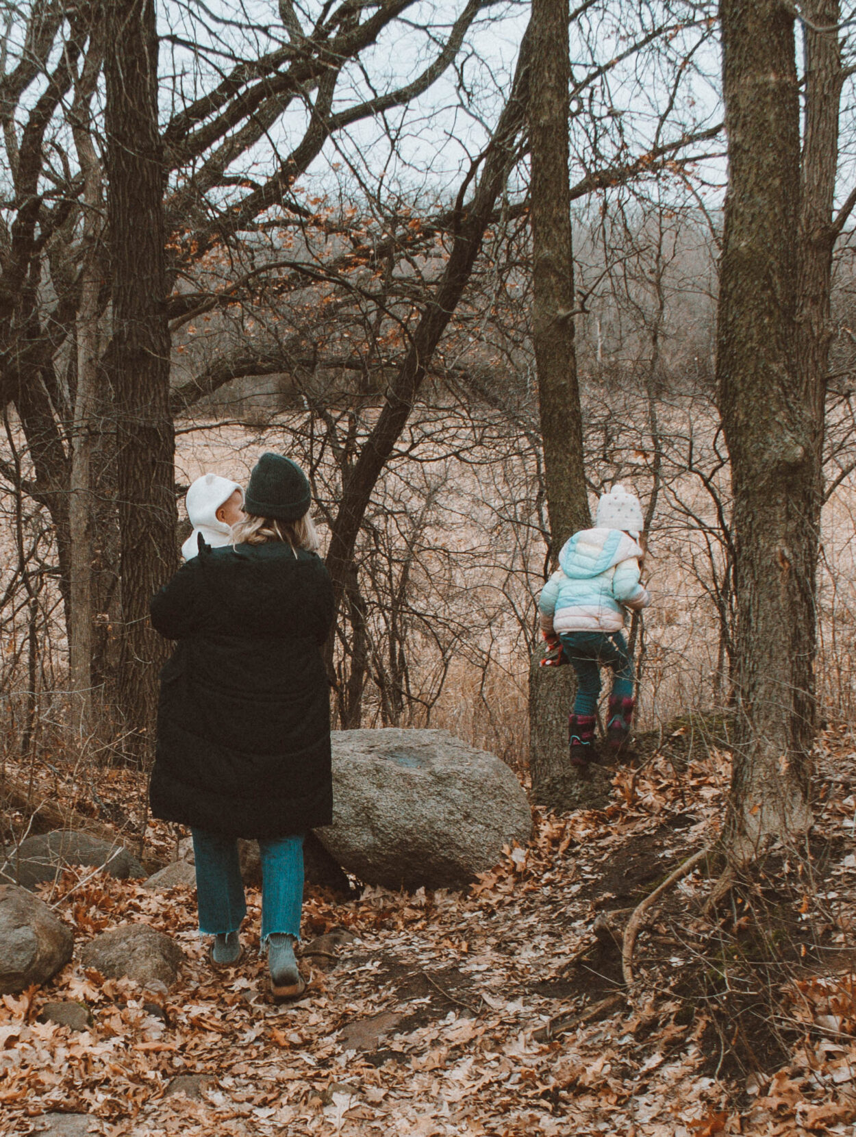 Ending Bedtime Battles: 5 Gentle Parenting Tips