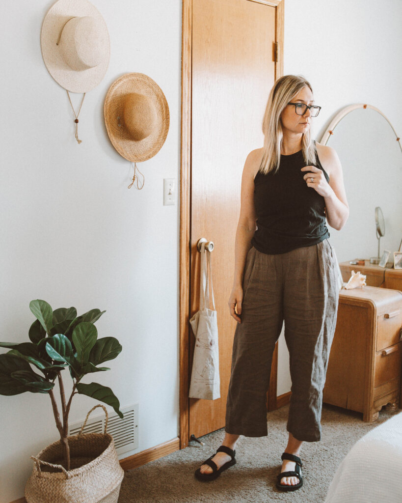Linen Loungewear: 5 Outfit Ideas, everlane cotton cutaway tank, linen pants, black teva sandals