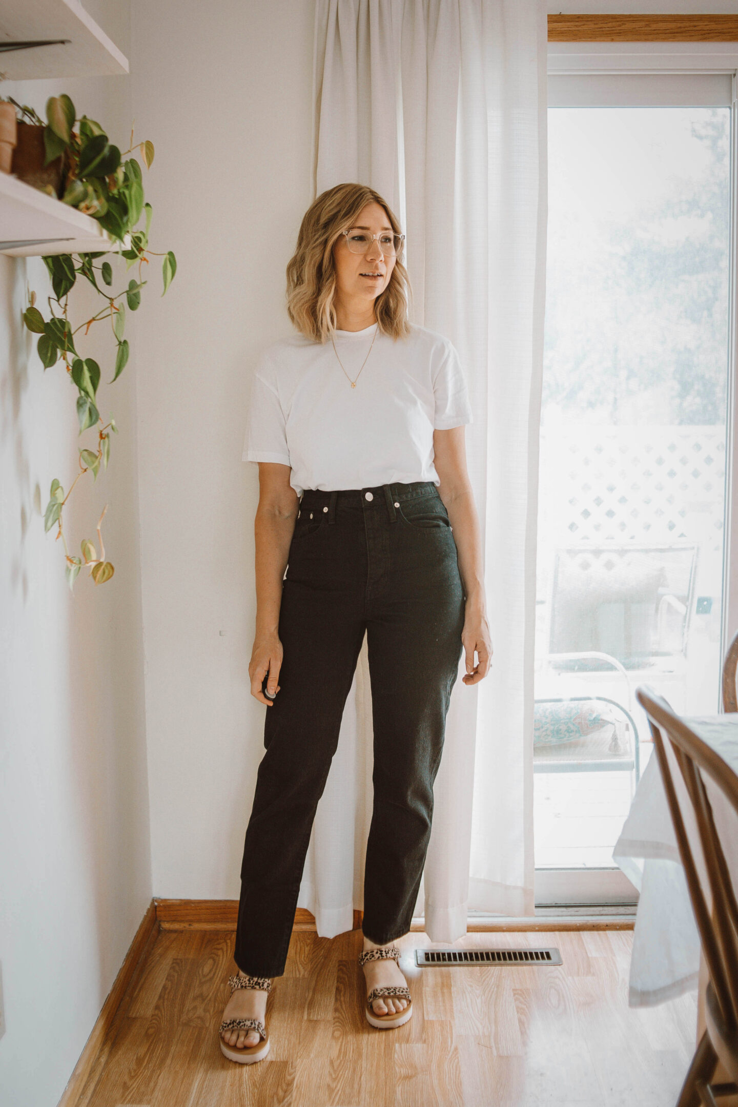 Madewell Denim Guide: The Dad Jean Review