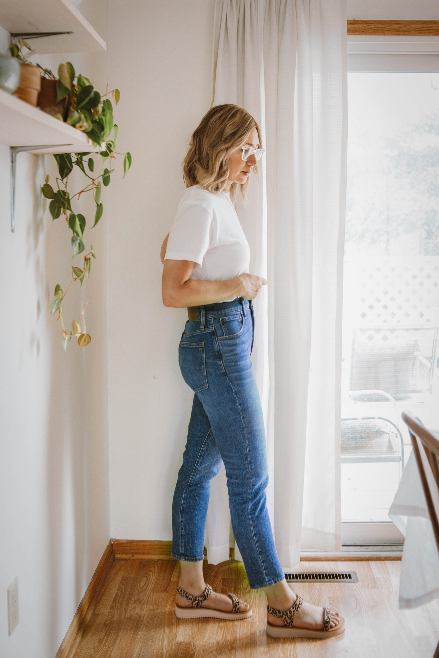 Madewell Denim Guide: Classic Straight Jean Review