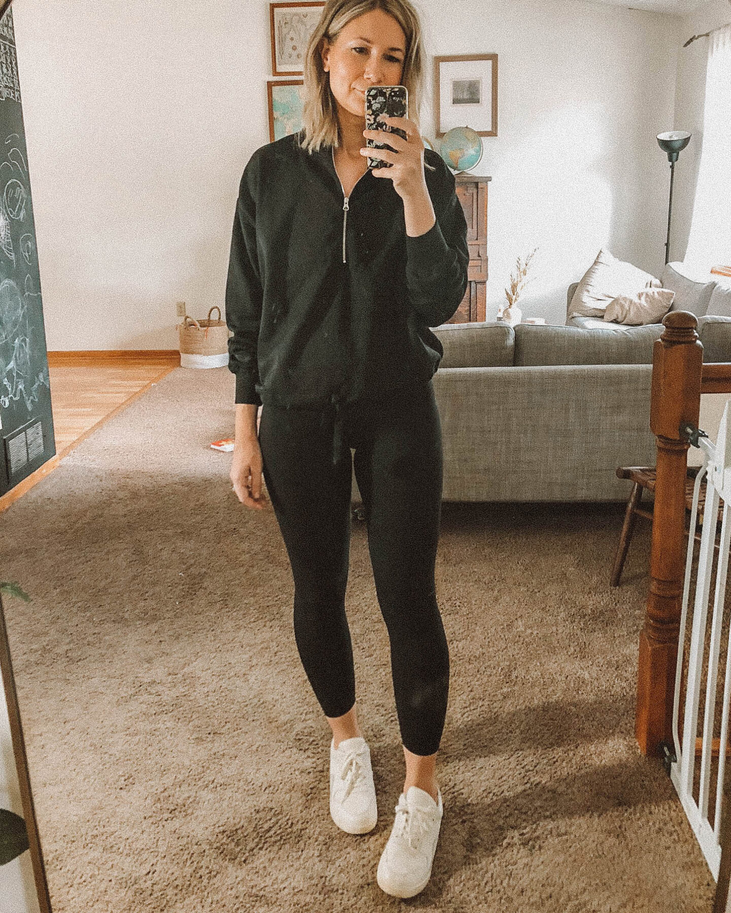 3 Athleisure Outfit Formulas for Stay at Home Moms