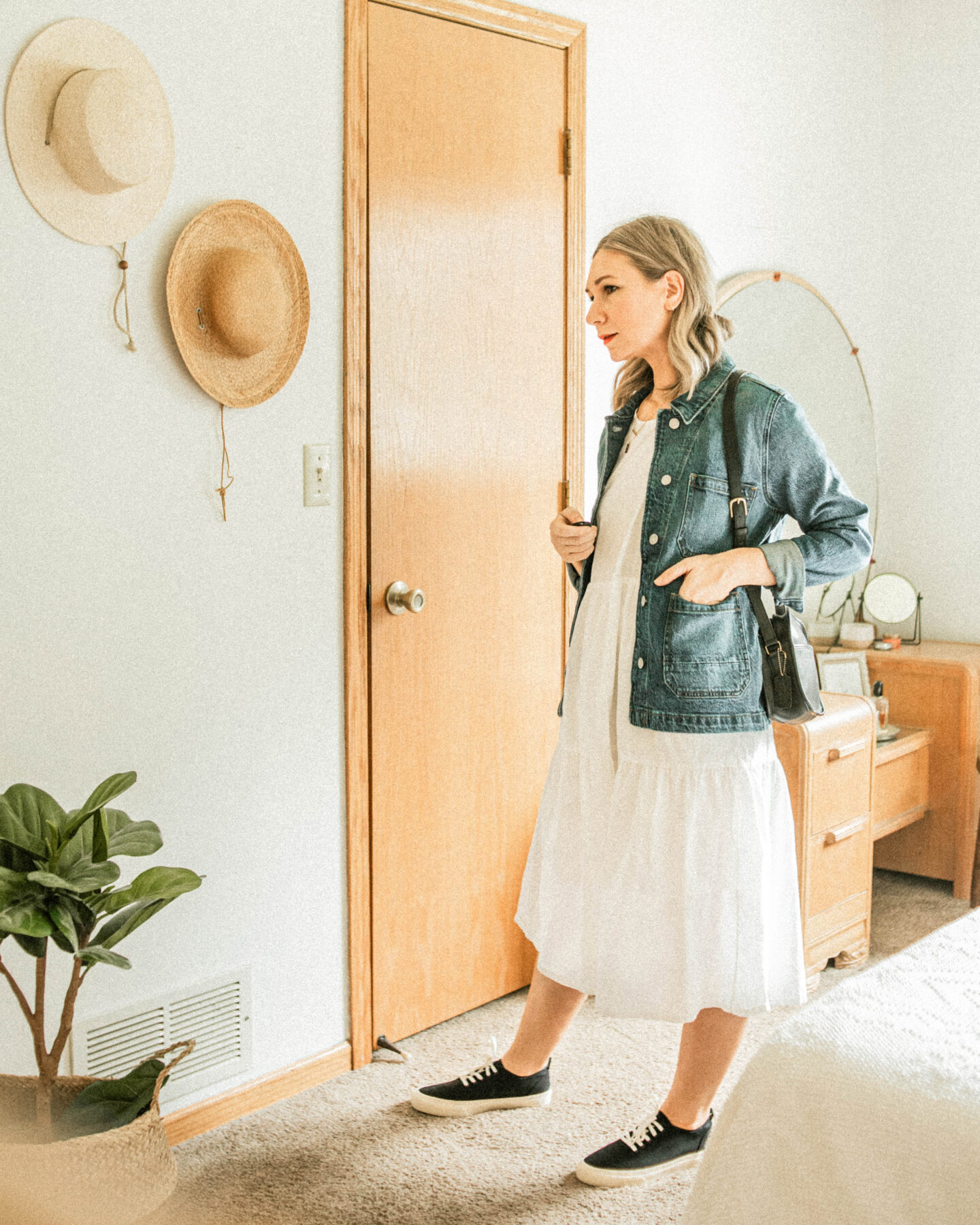 3 Summer to Fall Transition Outfits Feat. New & Old Pieces from Everlane