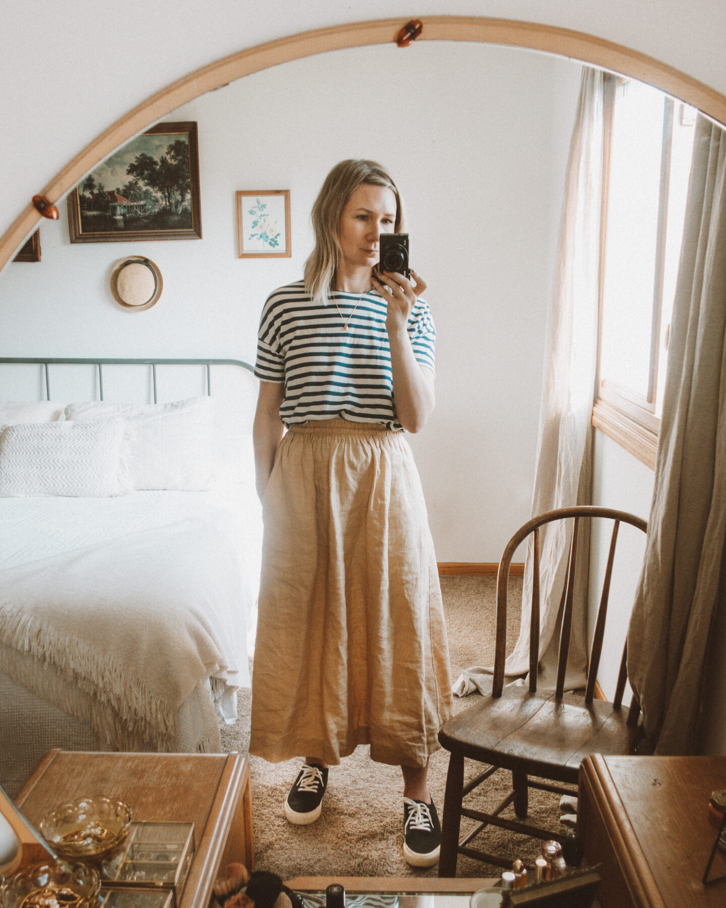 neutral outfits, what I wore this week, blue and white striped tee, not perfect linen skirt, everlane forever sneaker