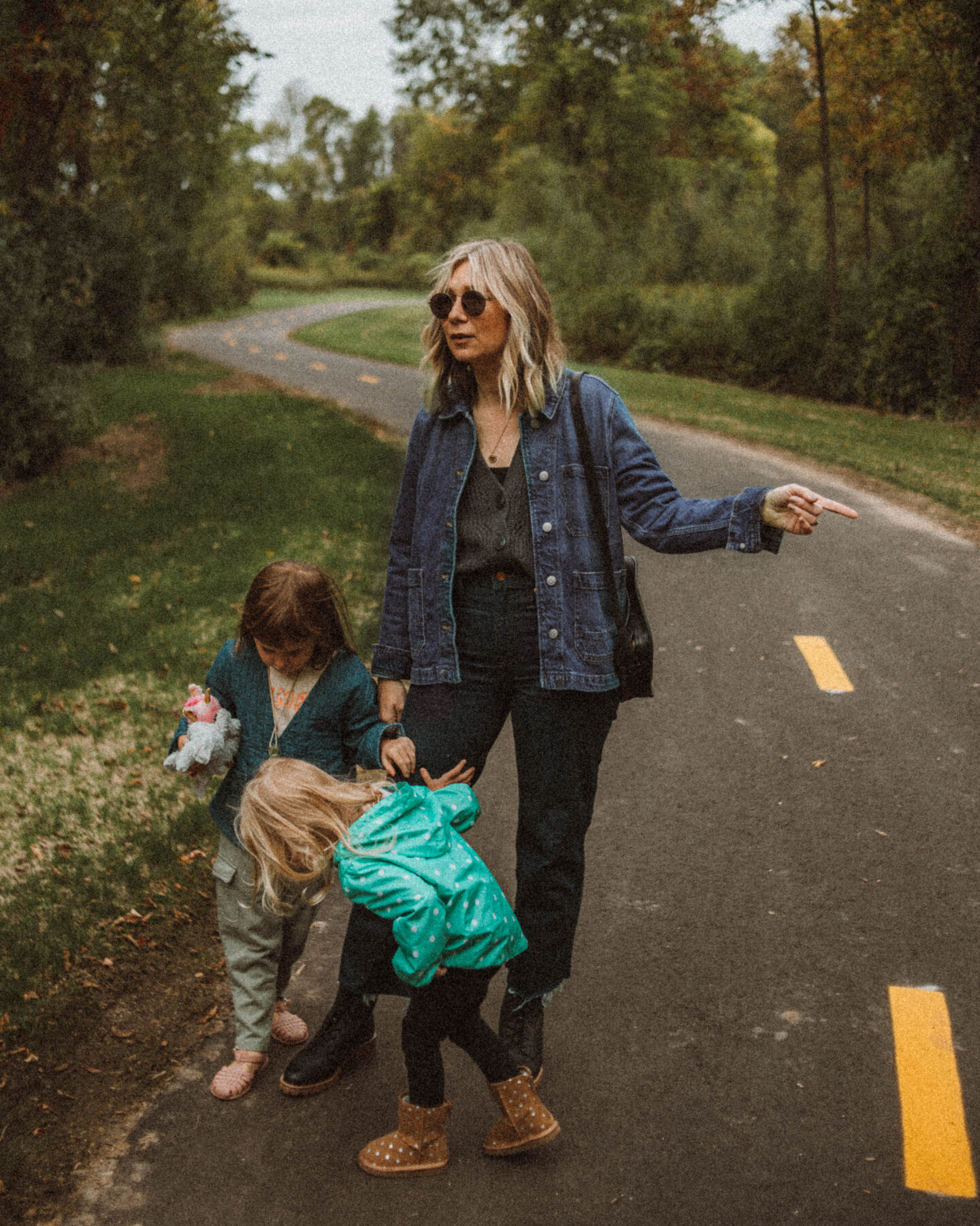 Fall Uniform: 3 Versions of My Go To Formula, madewell denim chore coat, madewell black lace up boots, vintage coach bag