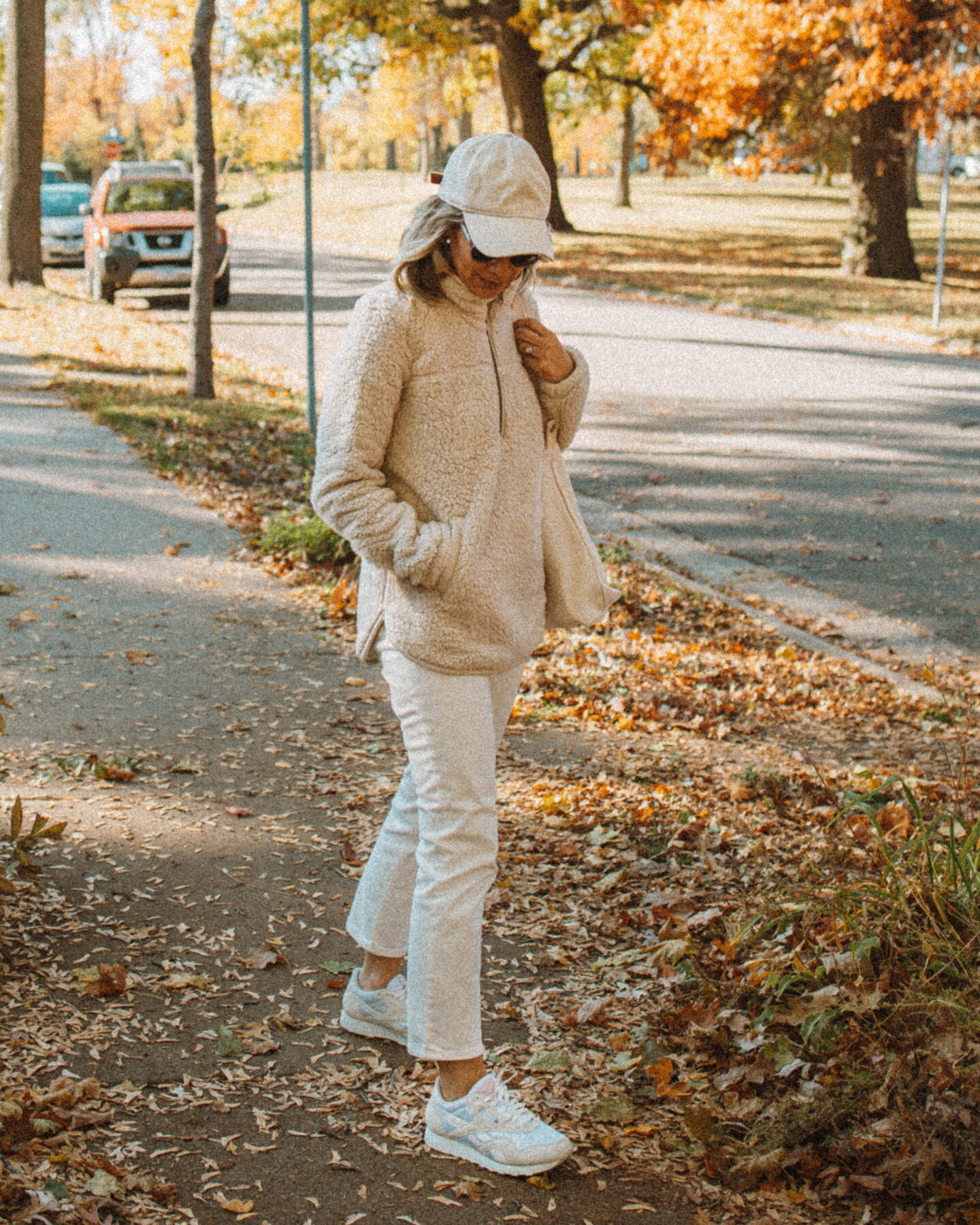 Monochrome Outfit Ideas you can Style for Real Life, Sherpa Pullover