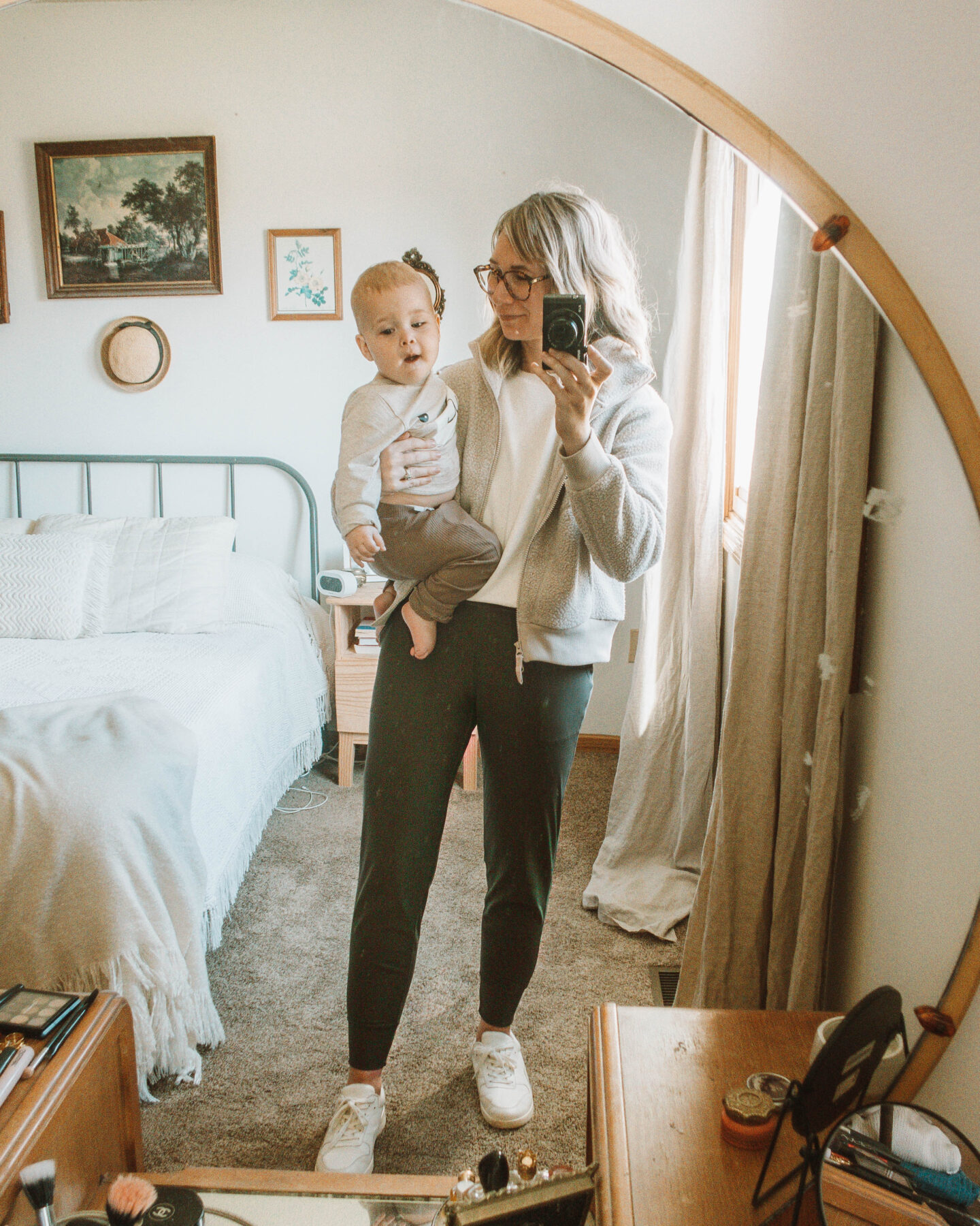 What I Wore in a Week, sherpa jacket, athleisure, old navy leggings