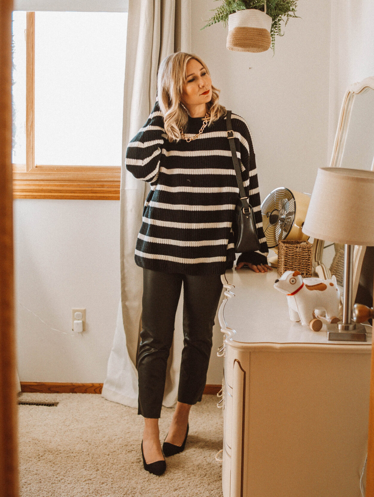3 Holiday Looks with Coated Jeans