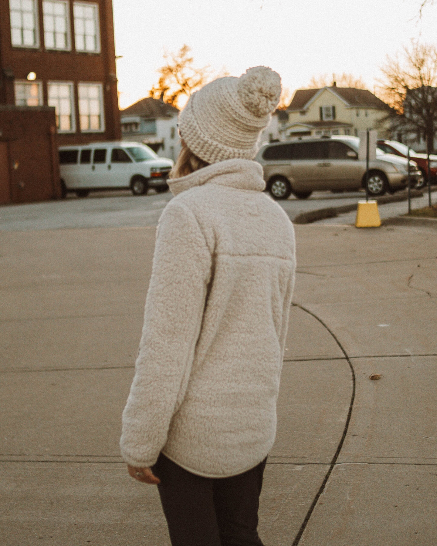cozy, stay at home outfits abercrombie fleece pullover, joggers, legging outfits, white tennis shoe, pom hat