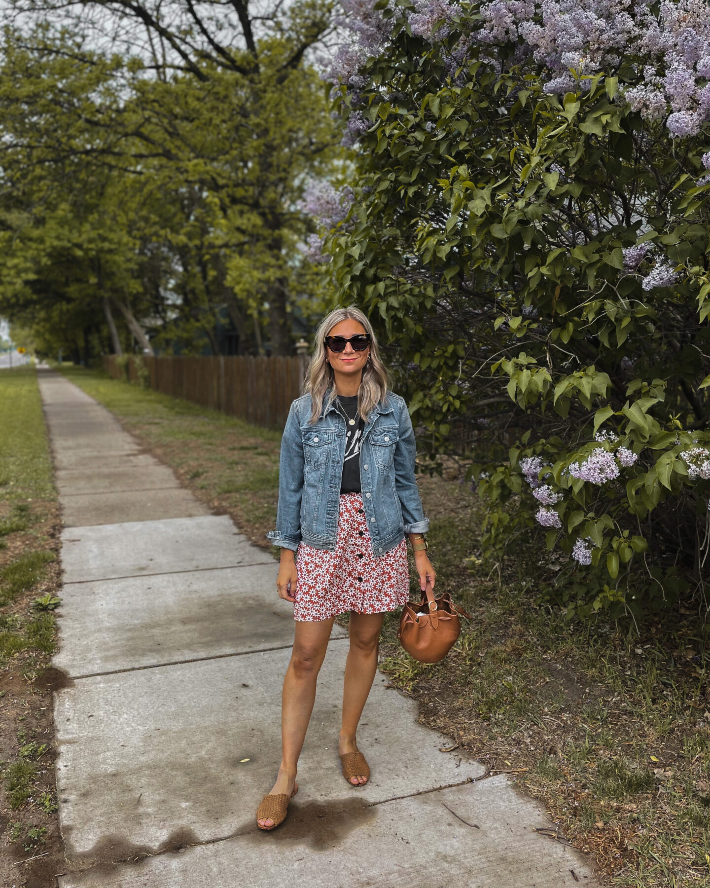 How to Style a Mini Skirt for Transitional Weather, Madewell Mini skirt, Madewell floral skirt, Best Jean Jacket, Anine Bing Graphic Tee