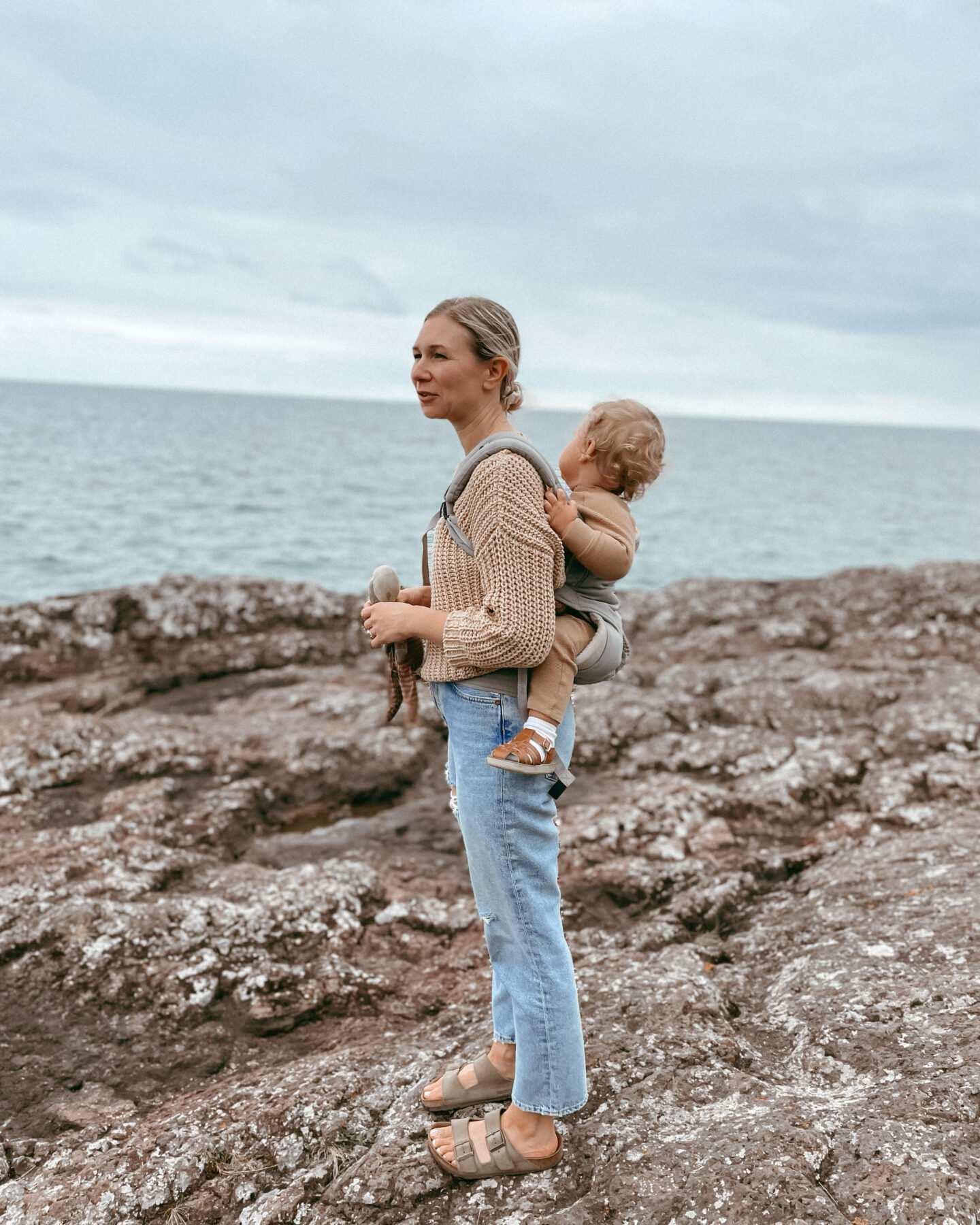 agolde 90's jean, arizona birkenstock, babaa no 18 Clay pot, baby wearing while hiking