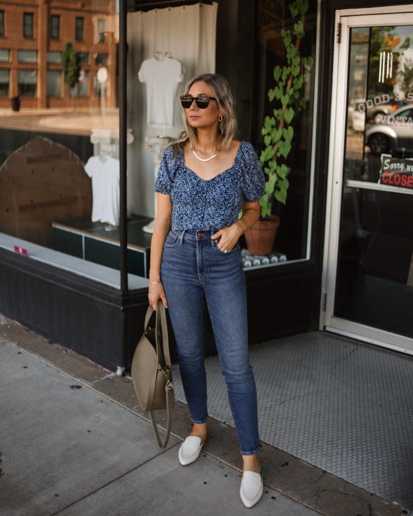 madewell perfect vintage jeans, madewell mules, madewell blouse, madewell bag, review