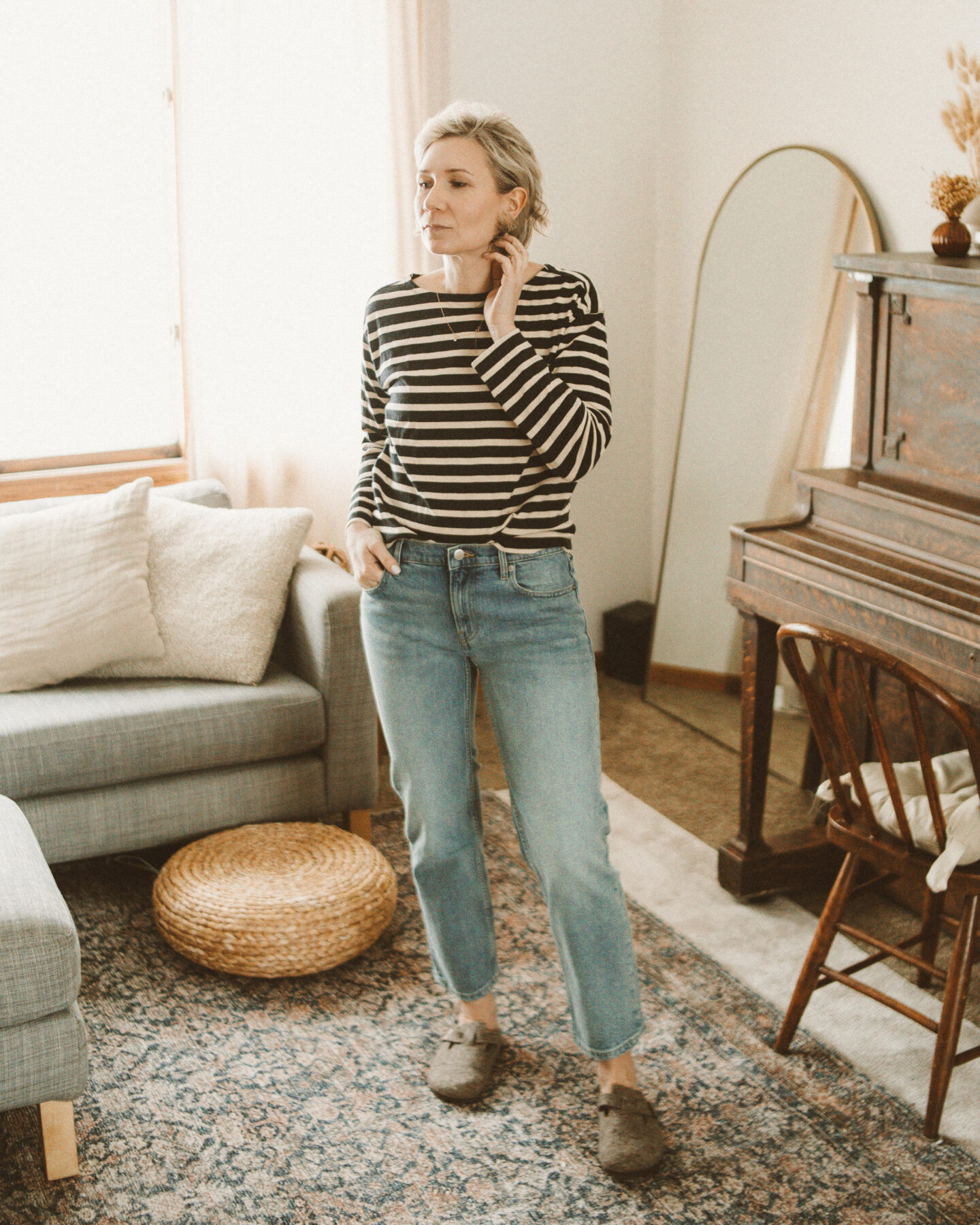 Karin Emily wears and reviews Everlane low waist jeans