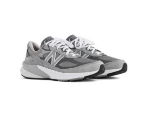 New Balance 990v6 Sneakers